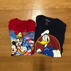 Disney Tees: 2 Red L: Mickey, Pluto, Goofy, Donald; Navy XL Donald